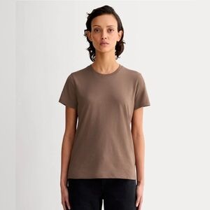 Everlane Slim Crew In Essential Cotton Clay Brown Large